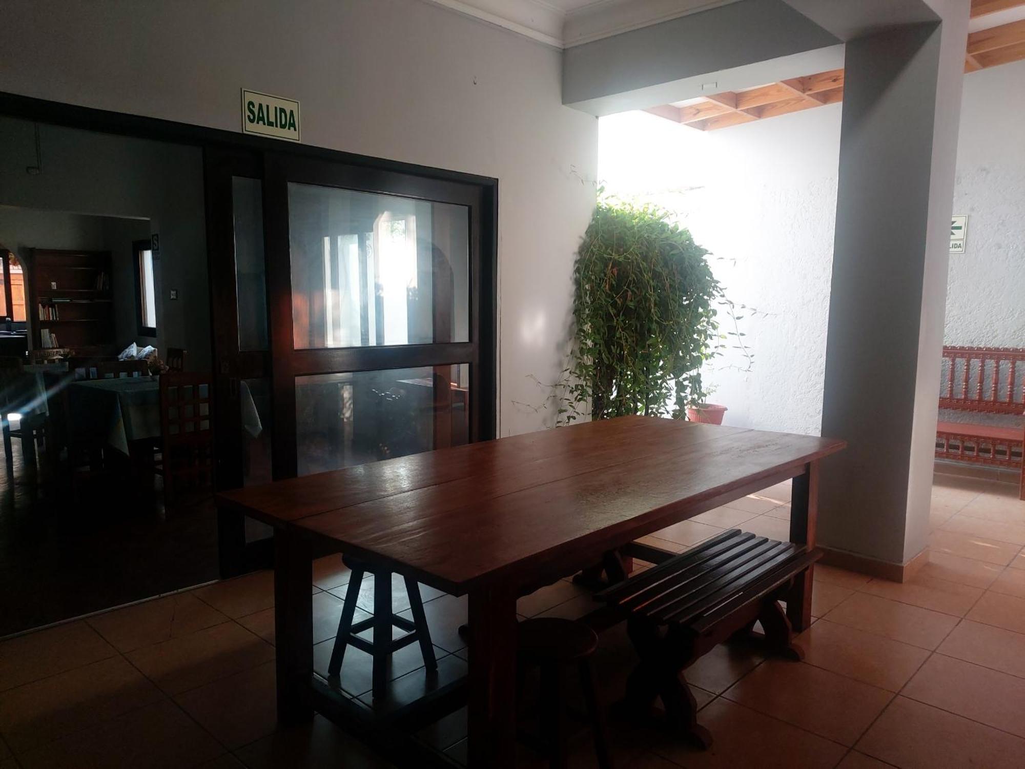Global Family Backpackers Hostel Lima Exterior photo